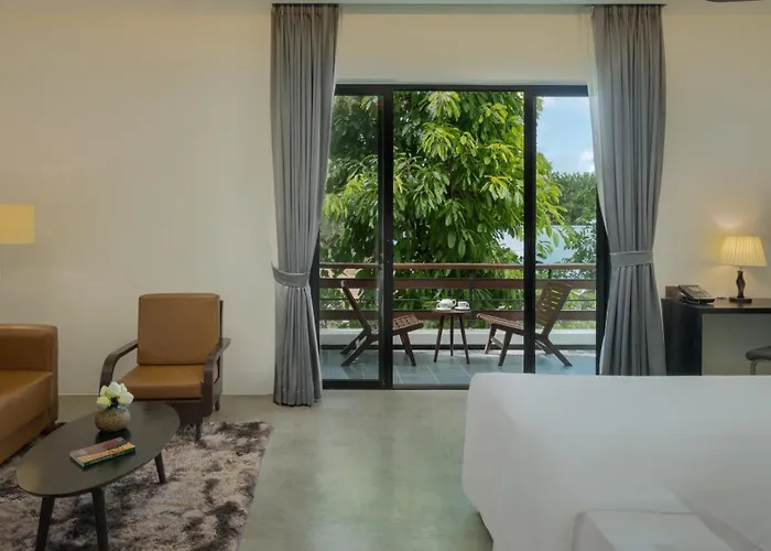 Resort Eightfold Urban 5*